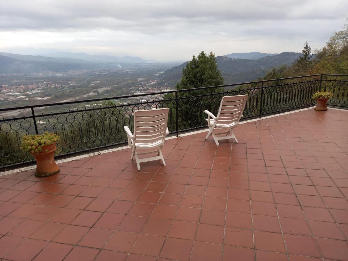 Casa Vacanza Villa Patrizia Follo Alto Eksteriør billede