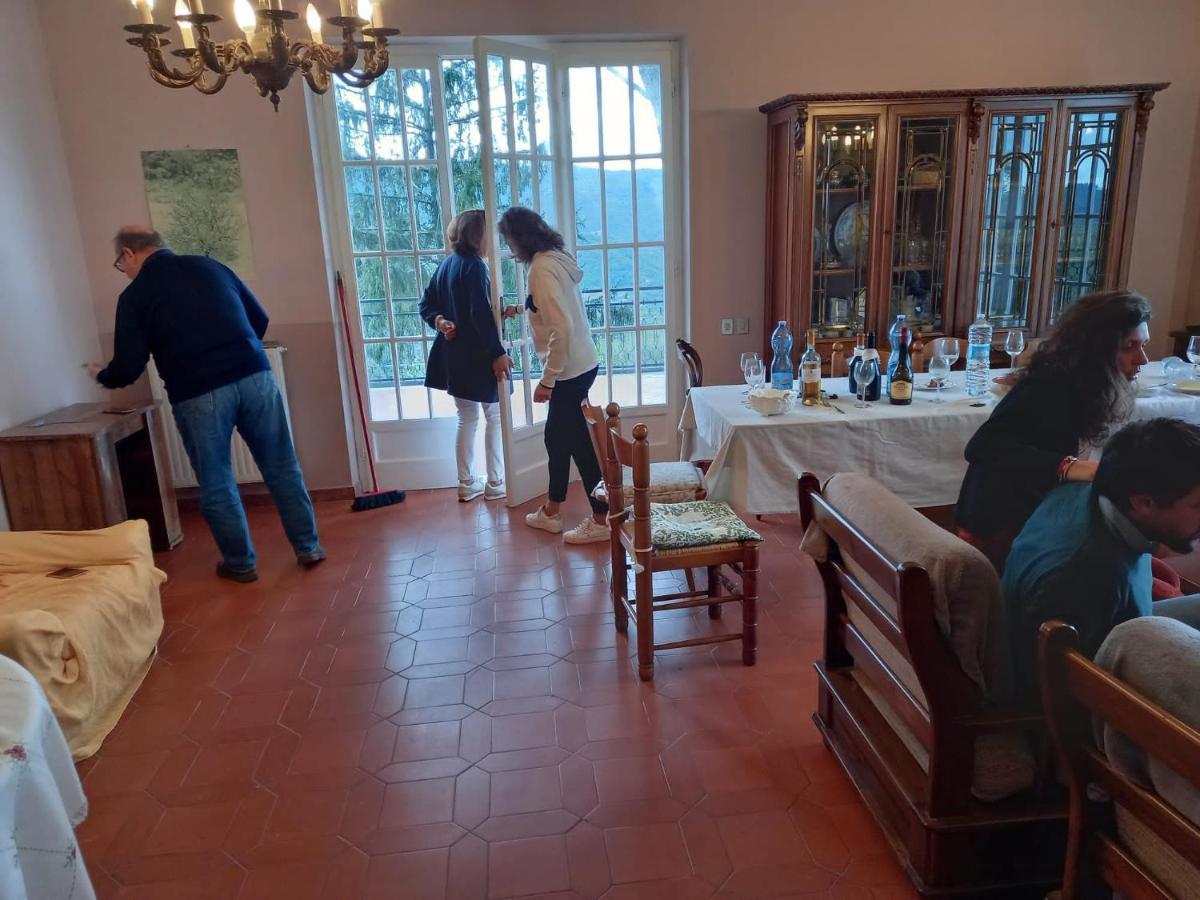 Casa Vacanza Villa Patrizia Follo Alto Eksteriør billede