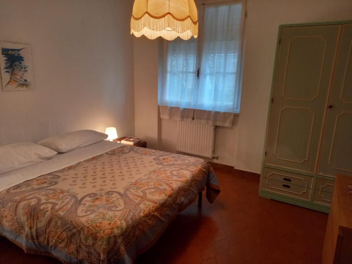 Casa Vacanza Villa Patrizia Follo Alto Eksteriør billede